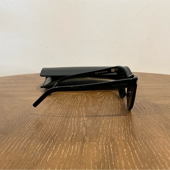 Saint Laurent Eyewear cat-eye sunglasses - Picture 5 of 8